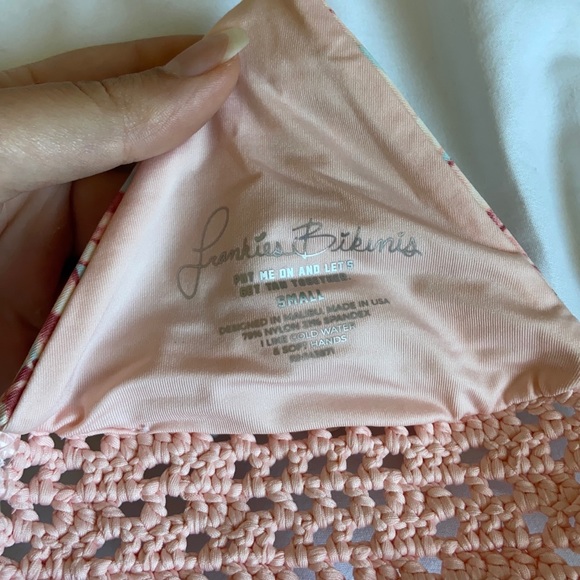 LIKE NEW frankies bikini top - Picture 6 of 6